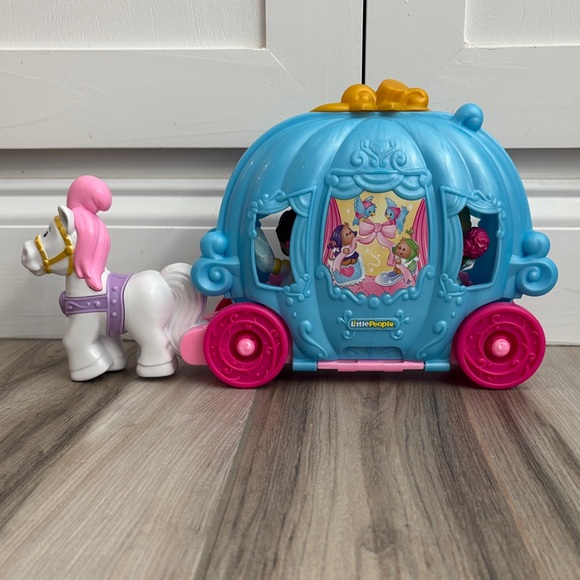 Little People Cinderella carriage - Picture 1 of 8